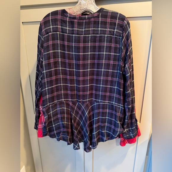 Lucky Brand Purple Plaid VNeck Shirt w flounce rear hem SZ XL - Picture 12 of 14